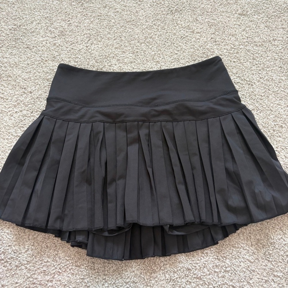 Goldhinge Pleated Skort Skirt Womens M Black Tennis Prep Pickleball Golf Sporty